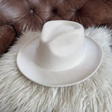 Stiff Short Brim Rancher in Suede Hat