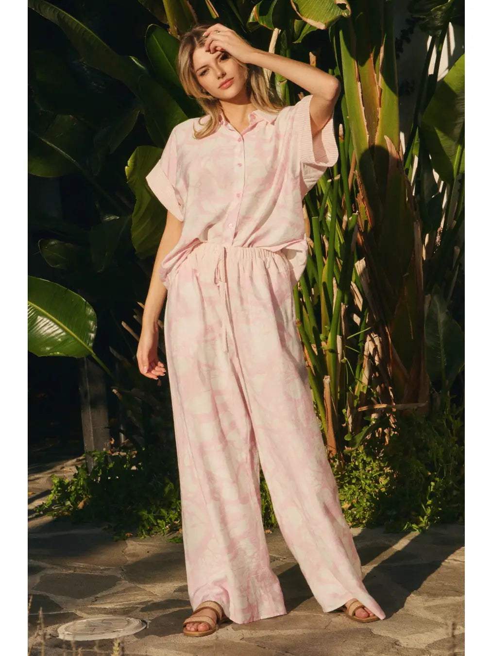 Relaxed Short-Sleeve Top & Wide-Leg Pants Set