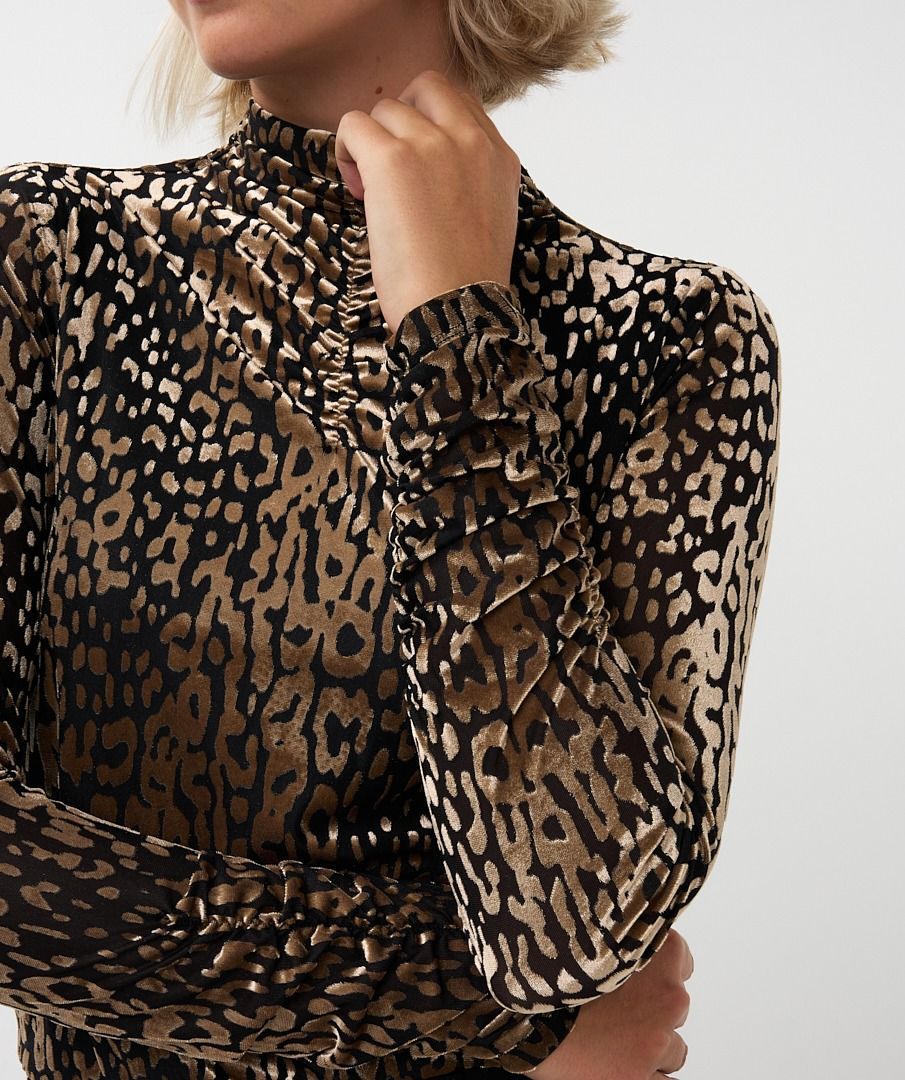 Gathered Burnout Top