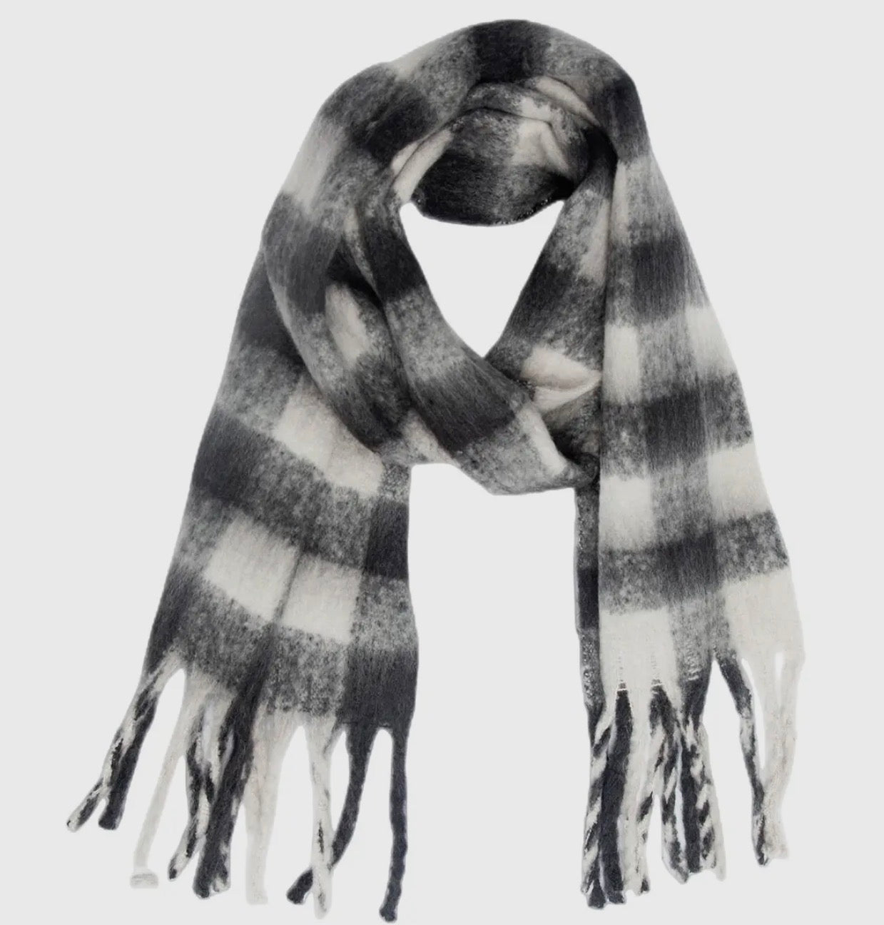 Chunky Plaid Fringe Scarf