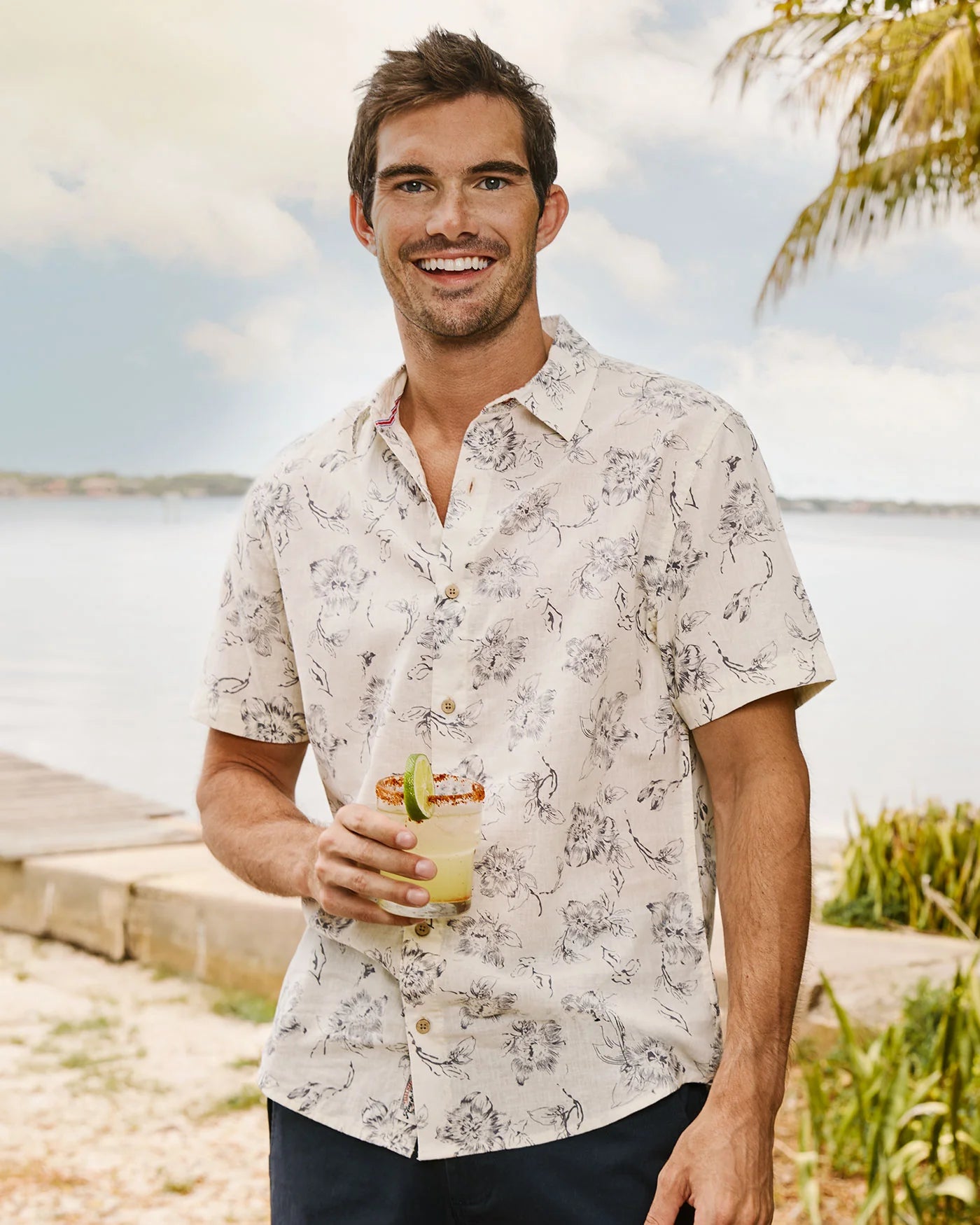 Newville Short Sleeve